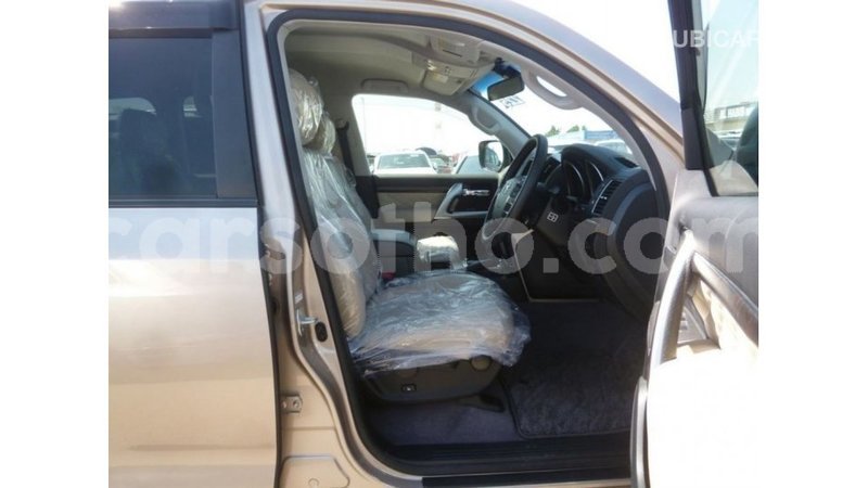 Big with watermark toyota land cruiser maseru import dubai 16888