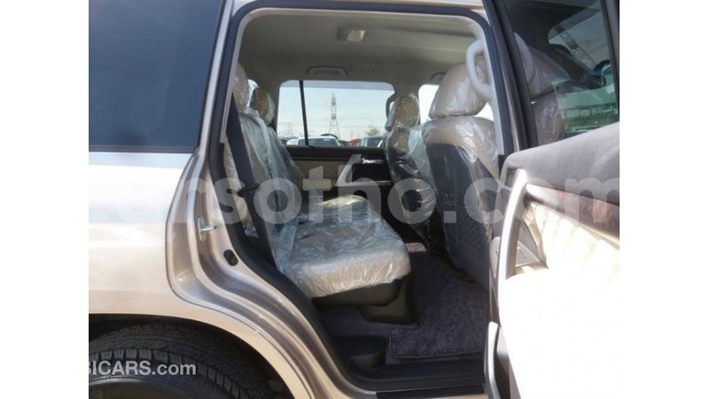 Big with watermark toyota land cruiser maseru import dubai 16888