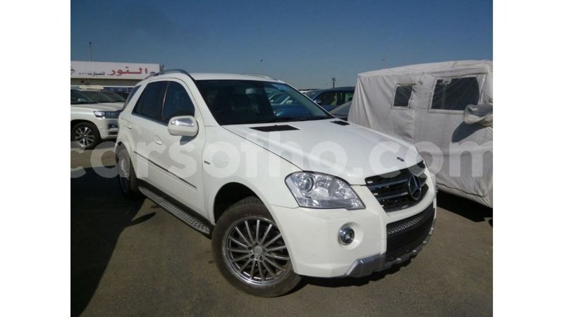 Big with watermark mercedes benz 190 maseru import dubai 16890