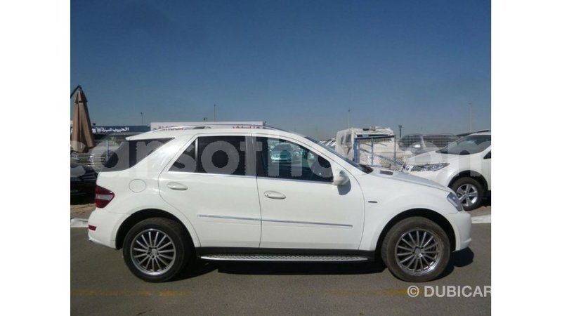 Big with watermark mercedes benz 190 maseru import dubai 16890