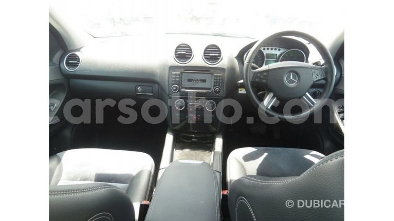 Big with watermark mercedes benz 190 maseru import dubai 16891