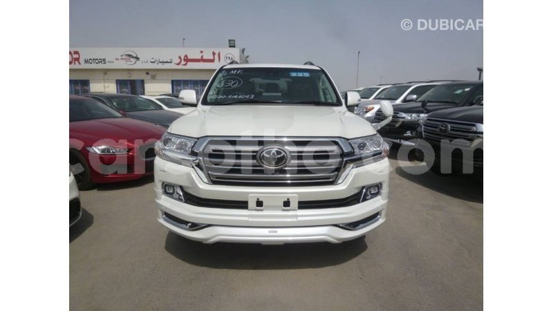 Big with watermark toyota land cruiser maseru import dubai 16896