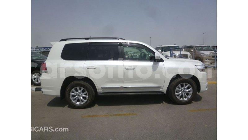 Big with watermark toyota land cruiser maseru import dubai 16896