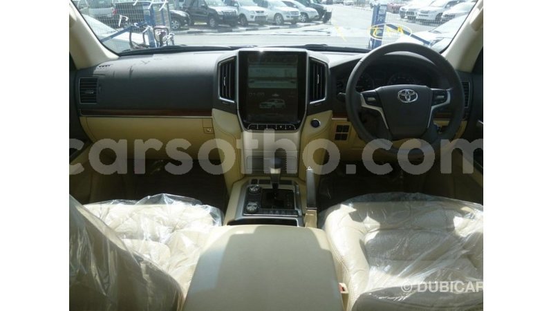 Big with watermark toyota land cruiser maseru import dubai 16897