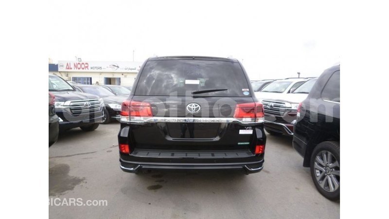 Big with watermark toyota land cruiser maseru import dubai 16899