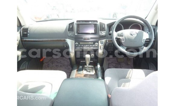Sayi Imported Toyota Land Cruiser Other Mota in Import - Dubai a Maseru Sayi Imported Toyota Land Cruiser Other Mota in Import - Dubai a Maseru