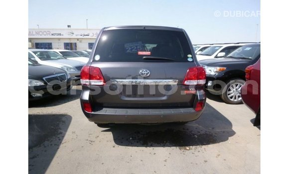 Sayi Imported Toyota Land Cruiser Other Mota in Import - Dubai a Maseru Sayi Imported Toyota Land Cruiser Other Mota in Import - Dubai a Maseru