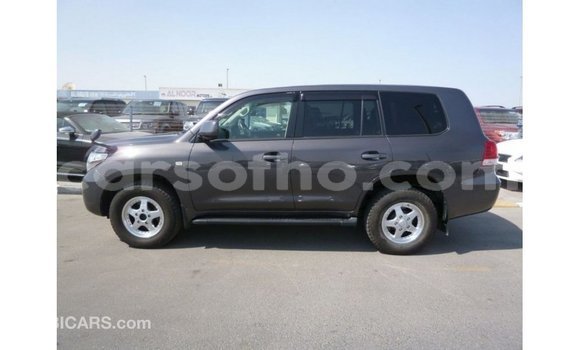 Sayi Imported Toyota Land Cruiser Other Mota in Import - Dubai a Maseru Sayi Imported Toyota Land Cruiser Other Mota in Import - Dubai a Maseru