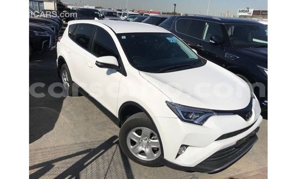 Buy Import Toyota 4Runner White Car in Import - Dubai in Maseru Buy Import Toyota 4Runner White Car in Import - Dubai in Maseru