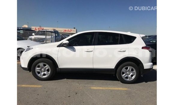 Buy Import Toyota 4Runner White Car in Import - Dubai in Maseru Buy Import Toyota 4Runner White Car in Import - Dubai in Maseru