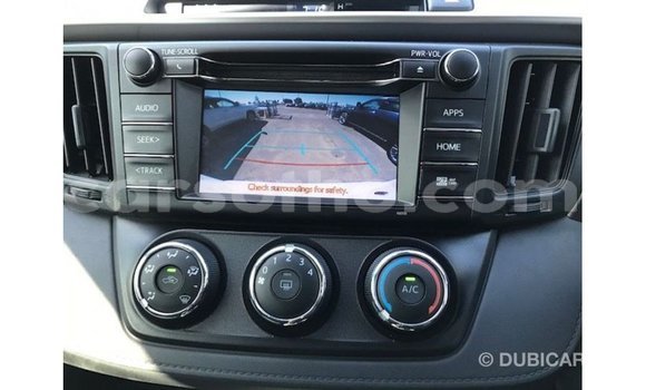 Buy Import Toyota 4Runner White Car in Import - Dubai in Maseru Buy Import Toyota 4Runner White Car in Import - Dubai in Maseru