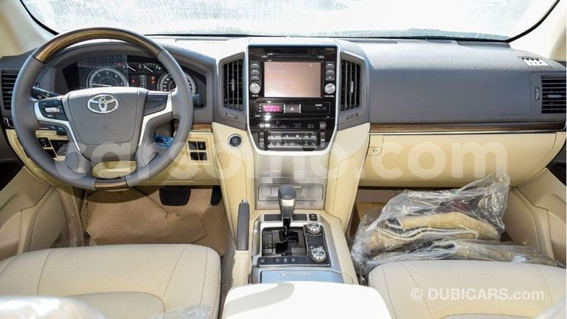 Big with watermark toyota land cruiser maseru import dubai 16906