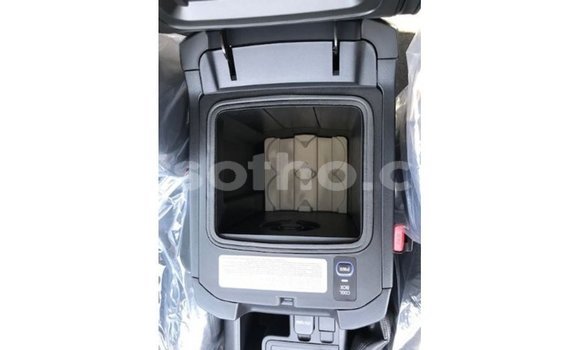 Acheter Import Voiture Toyota Prado Noir à Import - Dubai, Maseru Acheter Import Voiture Toyota Prado Noir à Import - Dubai, Maseru