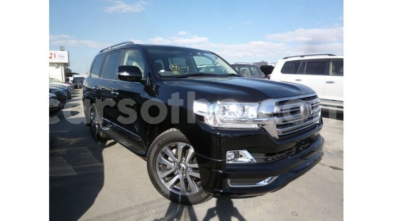 Big with watermark toyota land cruiser maseru import dubai 16909