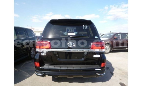 Sayi Imported Toyota Land Cruiser Black Mota in Import - Dubai a Maseru Sayi Imported Toyota Land Cruiser Black Mota in Import - Dubai a Maseru