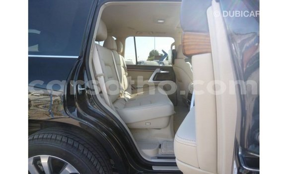 Sayi Imported Toyota Land Cruiser Black Mota in Import - Dubai a Maseru Sayi Imported Toyota Land Cruiser Black Mota in Import - Dubai a Maseru