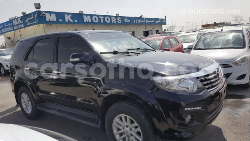 Big with watermark toyota fortuner maseru import dubai 16917