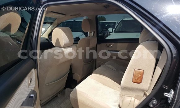 Sayi Imported Toyota Fortuner Black Mota in Import - Dubai a Maseru Sayi Imported Toyota Fortuner Black Mota in Import - Dubai a Maseru
