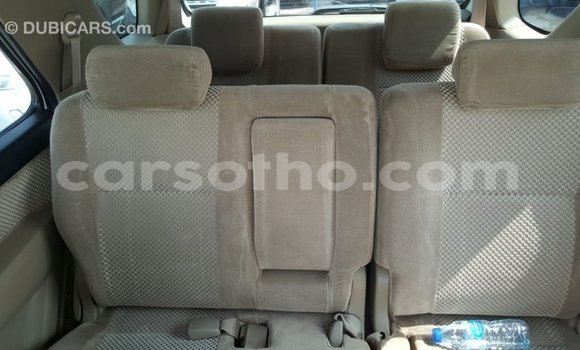Sayi Imported Toyota Fortuner White Mota in Import - Dubai a Maseru Sayi Imported Toyota Fortuner White Mota in Import - Dubai a Maseru
