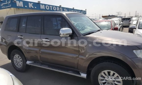 Sayi Imported Mitsubishi Pajero Brown Mota in Import - Dubai a Maseru Sayi Imported Mitsubishi Pajero Brown Mota in Import - Dubai a Maseru