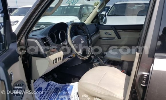 Sayi Imported Mitsubishi Pajero Brown Mota in Import - Dubai a Maseru Sayi Imported Mitsubishi Pajero Brown Mota in Import - Dubai a Maseru
