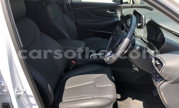 Acheter Occasion Voiture Hyundai Santa Fe Blanc à Mokhotlong, Berea Acheter Occasion Voiture Hyundai Santa Fe Blanc à Mokhotlong, Berea