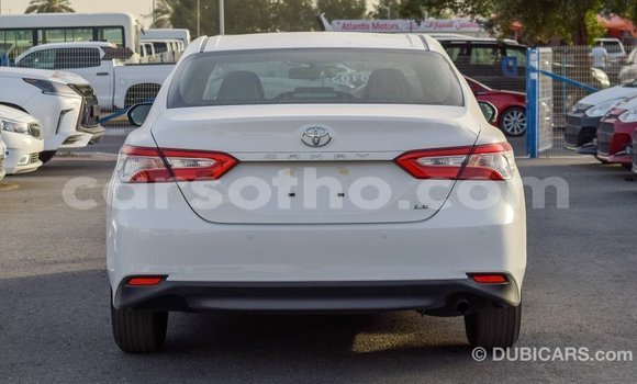 Sayi Imported Toyota Camry White Mota in Import - Dubai a Maseru Sayi Imported Toyota Camry White Mota in Import - Dubai a Maseru