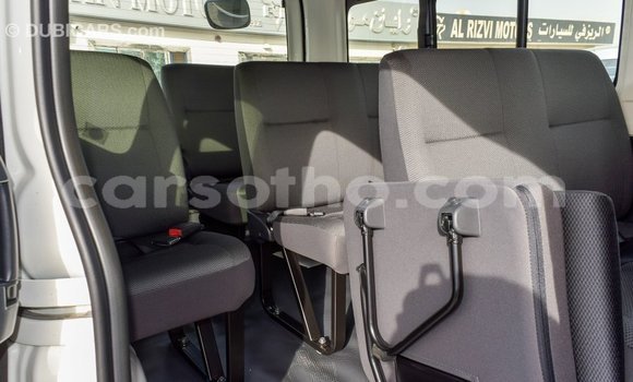 Buy Import Toyota Hiace White Car in Import - Dubai in Maseru Buy Import Toyota Hiace White Car in Import - Dubai in Maseru