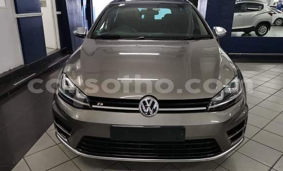 Sayi Na hannu Volkswagen Golf R Silver Mota in Maseru a Maseru Sayi Na hannu Volkswagen Golf R Silver Mota in Maseru a Maseru