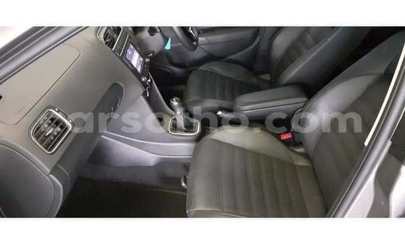 Sayi Na hannu Volkswagen Polo Silver Mota in Maseru a Maseru Sayi Na hannu Volkswagen Polo Silver Mota in Maseru a Maseru