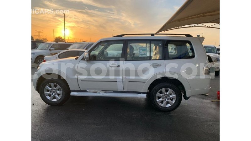 Big with watermark mitsubishi pajero maseru import dubai 16962