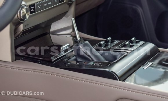 Sayi Imported Lexus GX White Mota in Import - Dubai a Maseru Sayi Imported Lexus GX White Mota in Import - Dubai a Maseru