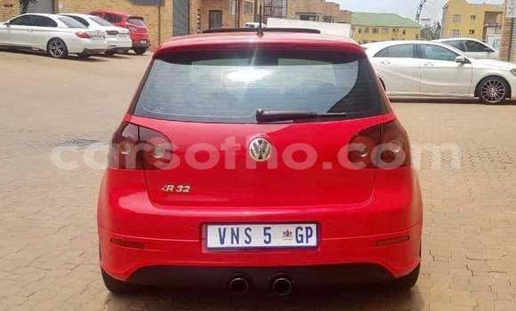 اشتري مستعمل Volkswagen Golf R32 Red سيارة في Maseru في Maseru اشتري مستعمل Volkswagen Golf R32 Red سيارة في Maseru في Maseru