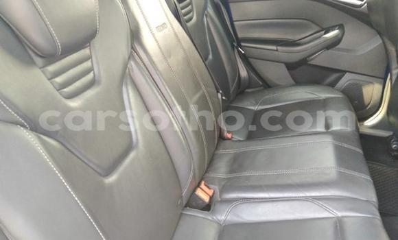 اشتري مستعمل Ford Focus ST Blue سيارة في Maseru في Maseru اشتري مستعمل Ford Focus ST Blue سيارة في Maseru في Maseru