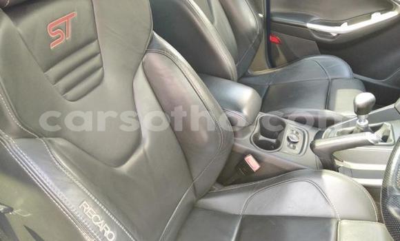 اشتري مستعمل Ford Focus ST Blue سيارة في Maseru في Maseru اشتري مستعمل Ford Focus ST Blue سيارة في Maseru في Maseru