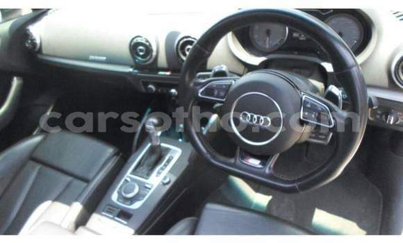 Acheter Occasion Voiture Audi RS3 Blanc à Maseru, Maseru Acheter Occasion Voiture Audi RS3 Blanc à Maseru, Maseru