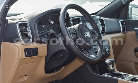 Acheter Import Voiture Kia Sportage Blanc à Import - Dubai, Maseru Acheter Import Voiture Kia Sportage Blanc à Import - Dubai, Maseru