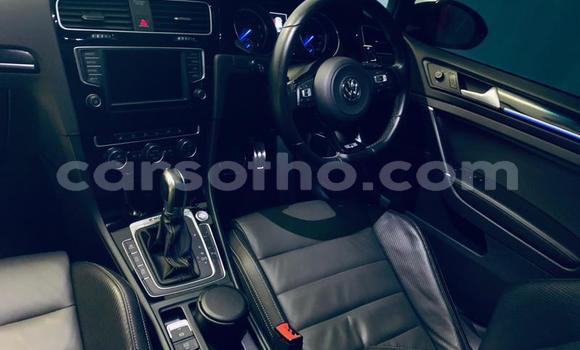 Sayi Na hannu Volkswagen Golf R Blue Mota in Hlotse a Leribe Sayi Na hannu Volkswagen Golf R Blue Mota in Hlotse a Leribe