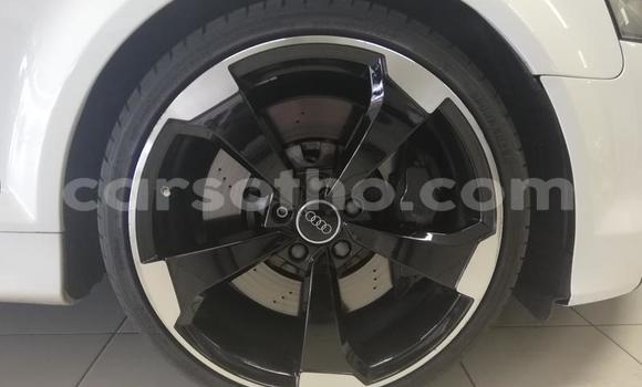 اشتري مستعمل Audi RS3 White سيارة في Hlotse في Leribe اشتري مستعمل Audi RS3 White سيارة في Hlotse في Leribe