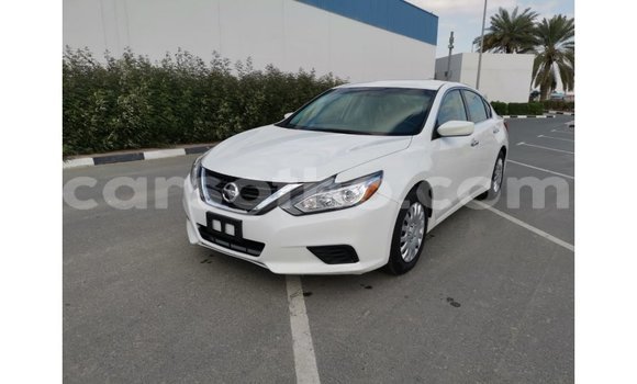 Sayi Imported Nissan Altima White Mota in Import - Dubai a Maseru Sayi Imported Nissan Altima White Mota in Import - Dubai a Maseru