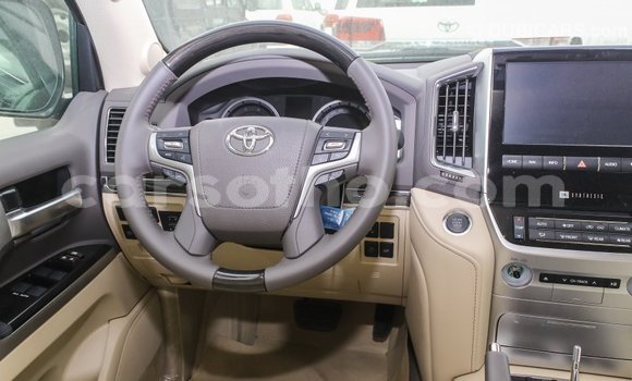اشتري Imported Toyota Land Cruiser Black سيارة في Import - Dubai في Maseru اشتري Imported Toyota Land Cruiser Black سيارة في Import - Dubai في Maseru