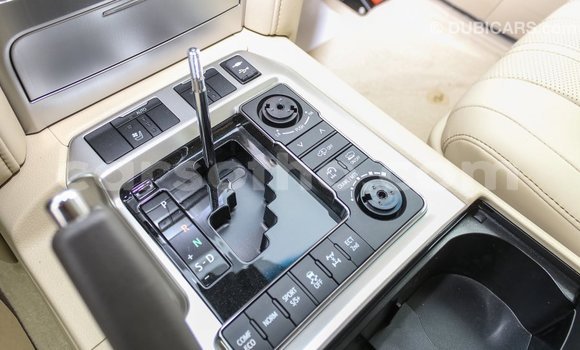 اشتري Imported Toyota Land Cruiser Black سيارة في Import - Dubai في Maseru اشتري Imported Toyota Land Cruiser Black سيارة في Import - Dubai في Maseru