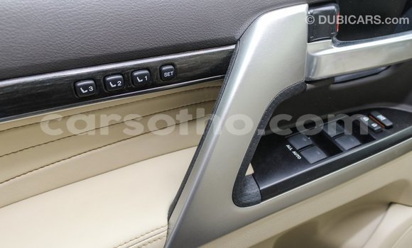 اشتري Imported Toyota Land Cruiser Black سيارة في Import - Dubai في Maseru اشتري Imported Toyota Land Cruiser Black سيارة في Import - Dubai في Maseru