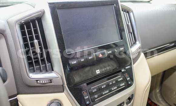 اشتري Imported Toyota Land Cruiser Black سيارة في Import - Dubai في Maseru اشتري Imported Toyota Land Cruiser Black سيارة في Import - Dubai في Maseru