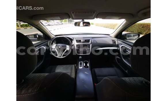 Acheter Import Voiture Nissan Altima Noir à Import - Dubai, Maseru Acheter Import Voiture Nissan Altima Noir à Import - Dubai, Maseru