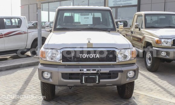 اشتري Imported Toyota Land Cruiser Beige سيارة في Import - Dubai في Maseru اشتري Imported Toyota Land Cruiser Beige سيارة في Import - Dubai في Maseru