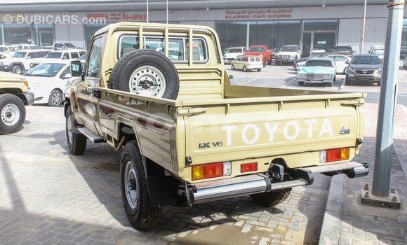 اشتري Imported Toyota Land Cruiser Beige سيارة في Import - Dubai في Maseru اشتري Imported Toyota Land Cruiser Beige سيارة في Import - Dubai في Maseru
