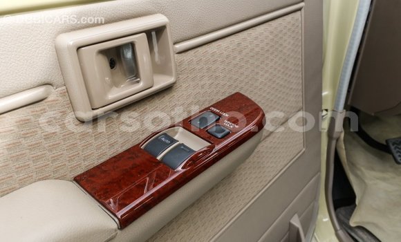 اشتري Imported Toyota Land Cruiser Beige سيارة في Import - Dubai في Maseru اشتري Imported Toyota Land Cruiser Beige سيارة في Import - Dubai في Maseru