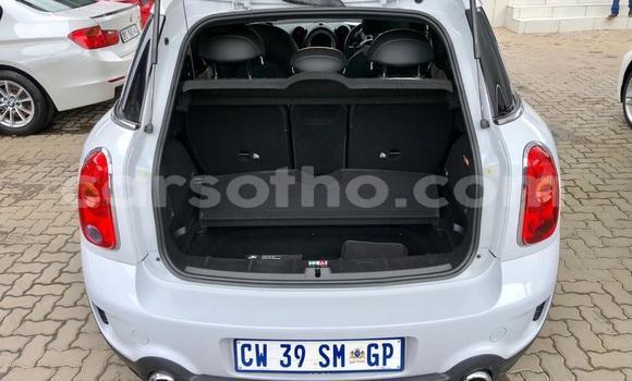 Sayi Na hannu Mini Countryman White Mota in Maseru a Maseru Sayi Na hannu Mini Countryman White Mota in Maseru a Maseru