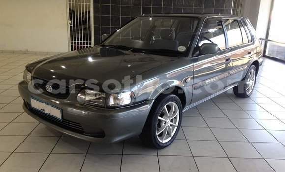 اشتري مستعمل Toyota WiLL Silver سيارة في Maseru في Maseru اشتري مستعمل Toyota WiLL Silver سيارة في Maseru في Maseru
